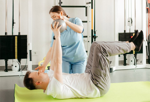 Відновлення функцій тіла, покращення рухливості і сили м’язів живота – в Ужгороді