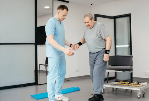 Реабілітація-після-чмт